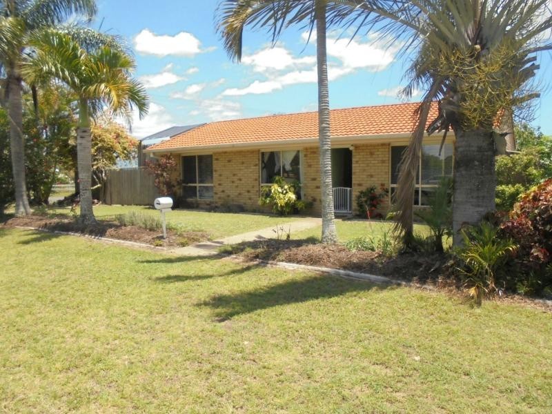12 Maree Street, Wondunna QLD 4655