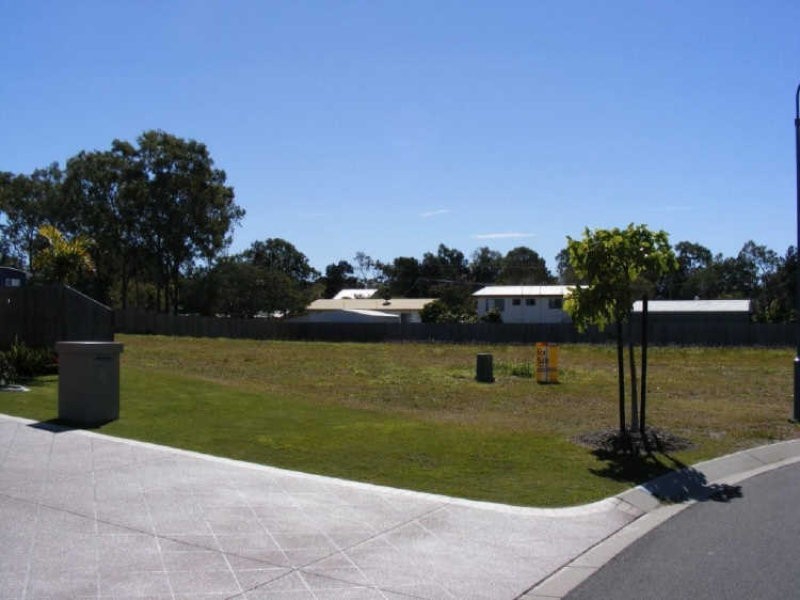 10 Seaway Parade, Toogoom QLD 4655