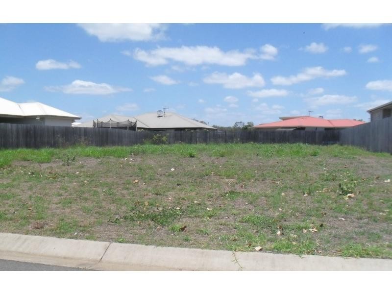 9 Seaway Parade, Toogoom QLD 4655