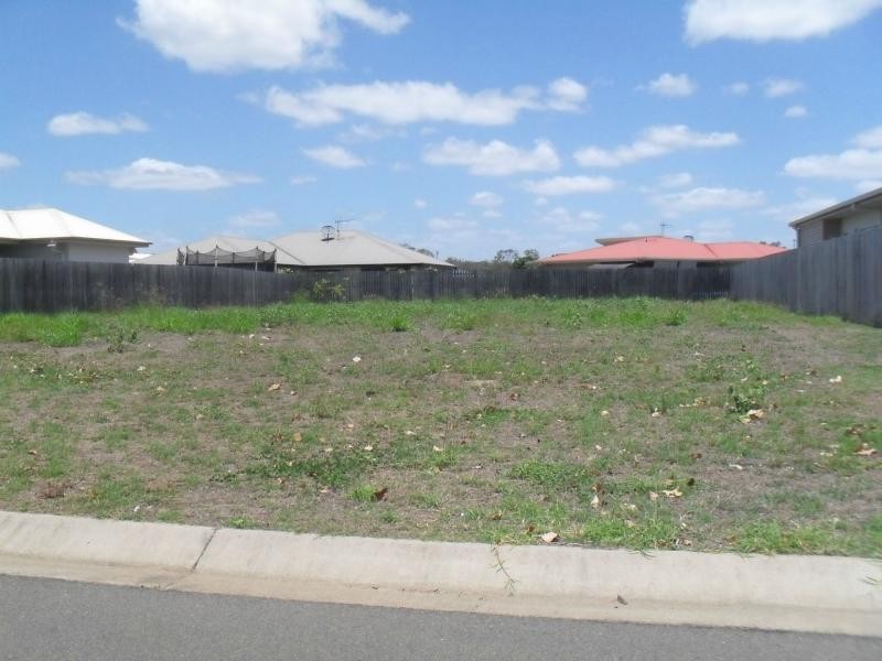 9 Seaway Parade, Toogoom QLD 4655