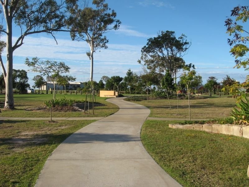 65 Barramundi Drive, Burrum Heads QLD 4659