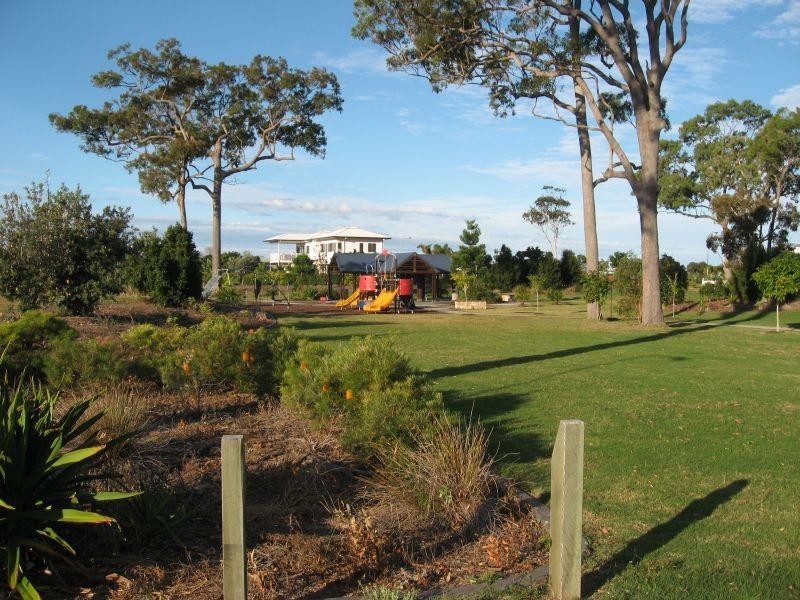 65 Barramundi Drive, Burrum Heads QLD 4659