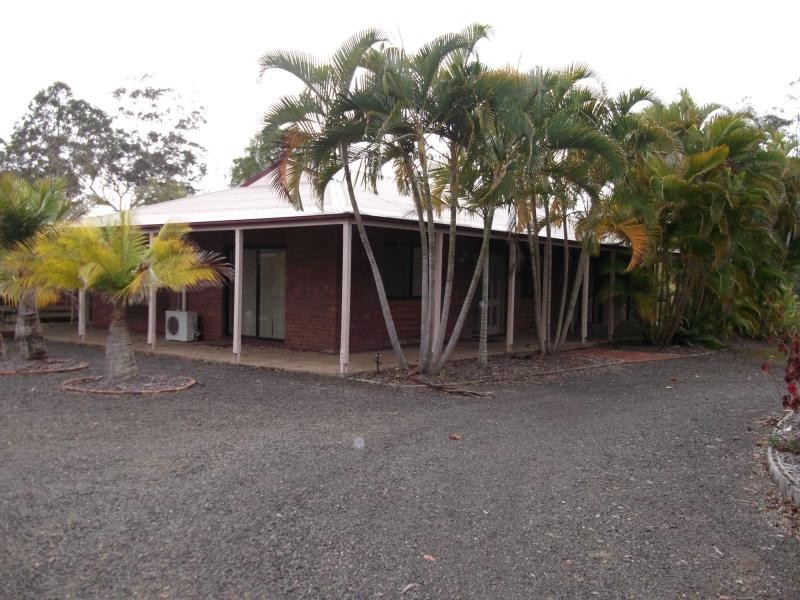 25 Raintree Avenue, Burrum Heads QLD 4659