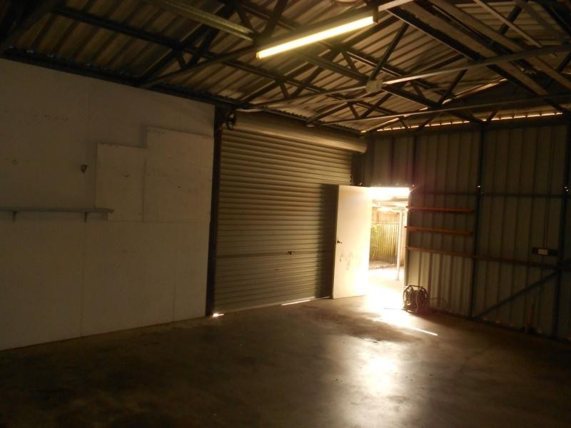 108 Lauren Street, Urangan QLD 4655