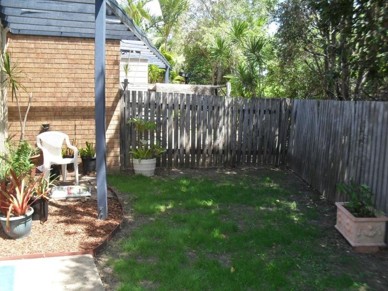 2/7 Cypress Street, Torquay QLD 4655