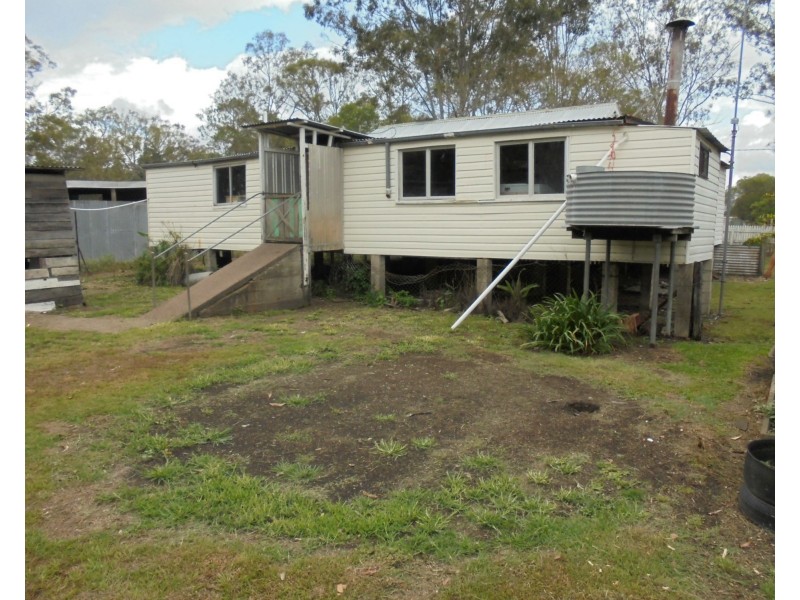 36 Creek Street, Howard QLD 4659