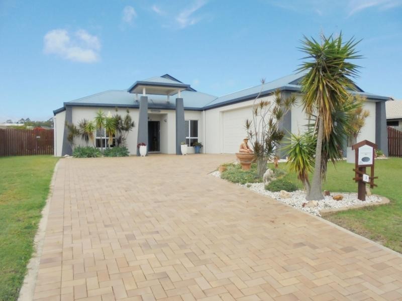3 Lancaster Circuit, Urraween QLD 4655