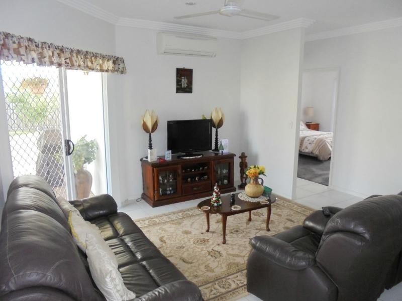 3 Lancaster Circuit, Urraween QLD 4655