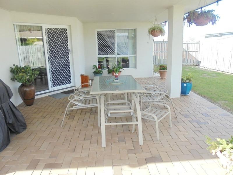 3 Lancaster Circuit, Urraween QLD 4655