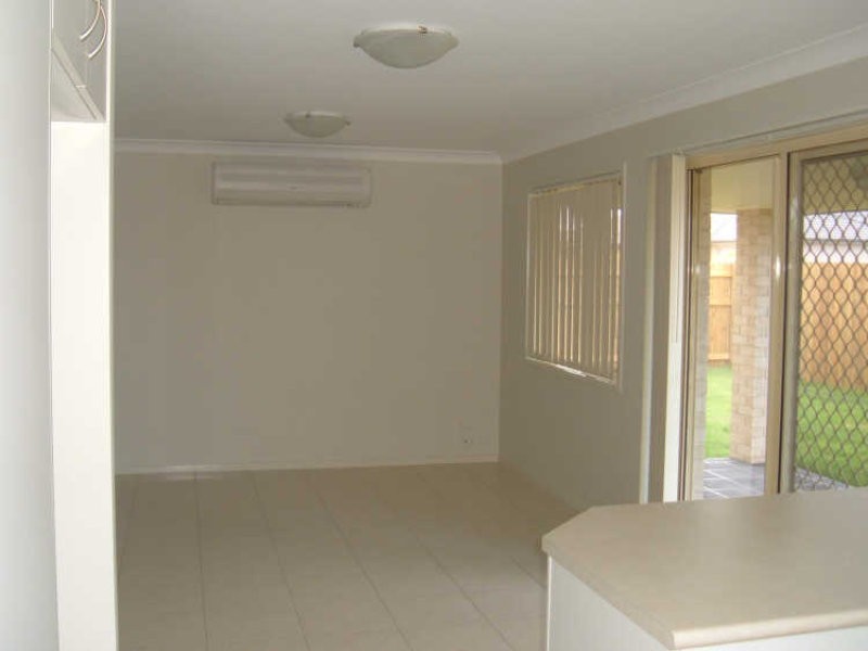 8 Magellan Circuit, Urraween QLD 4655