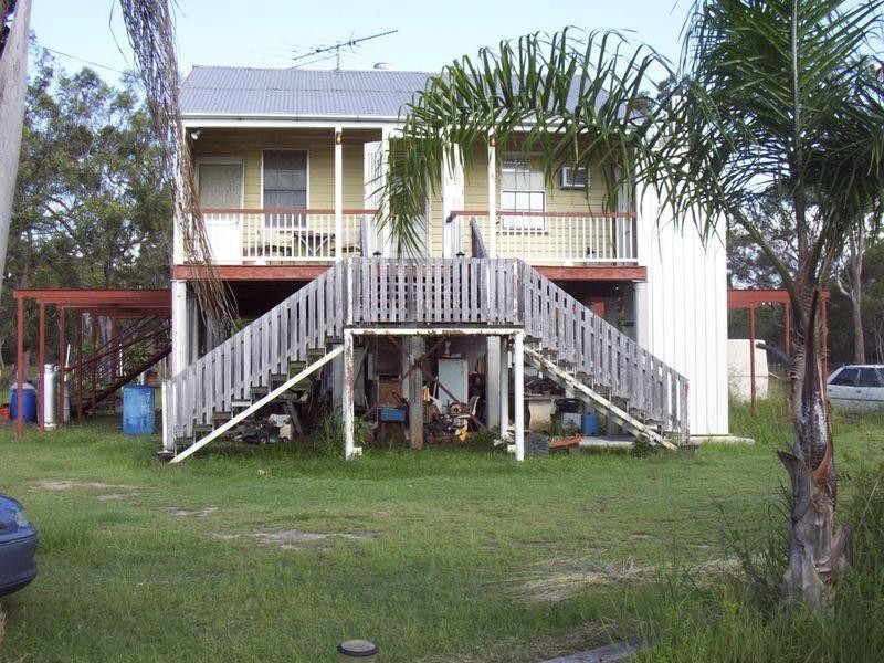 14 Marina Drive, Pacific Haven QLD 4659
