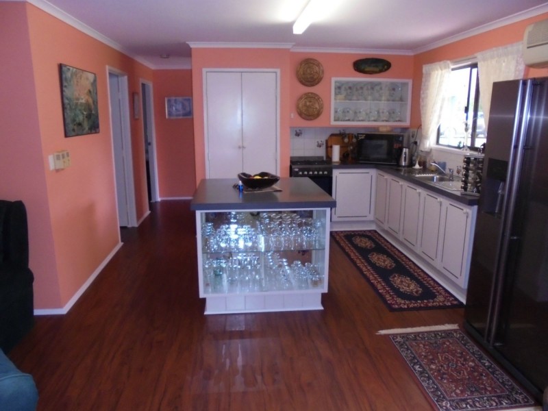 290 Pacific Haven Circuit, Pacific Haven QLD 4659