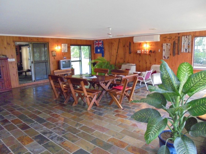 290 Pacific Haven Circuit, Pacific Haven QLD 4659