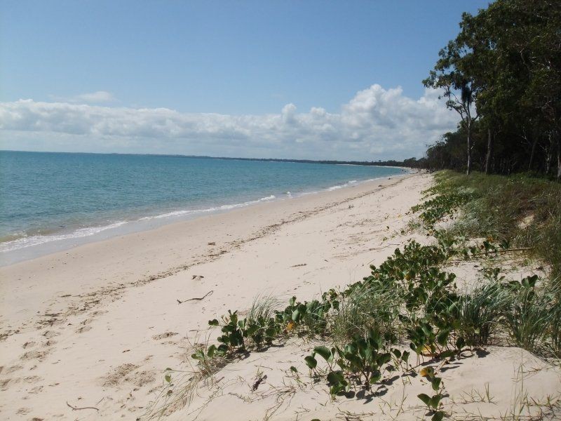 8 Barramundi Drive, Burrum Heads QLD 4659