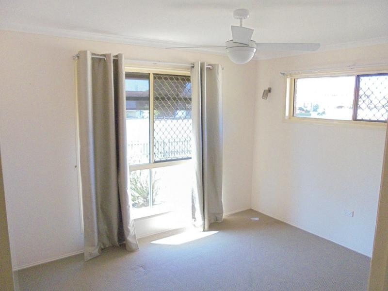 39 Cunningham Street, Torquay QLD 4655