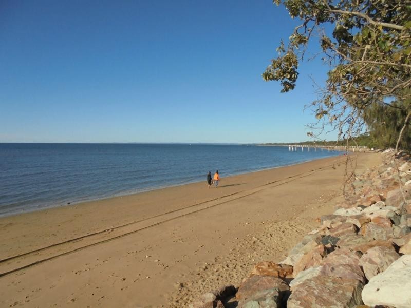 2/8 Hervey Street, Scarness QLD 4655