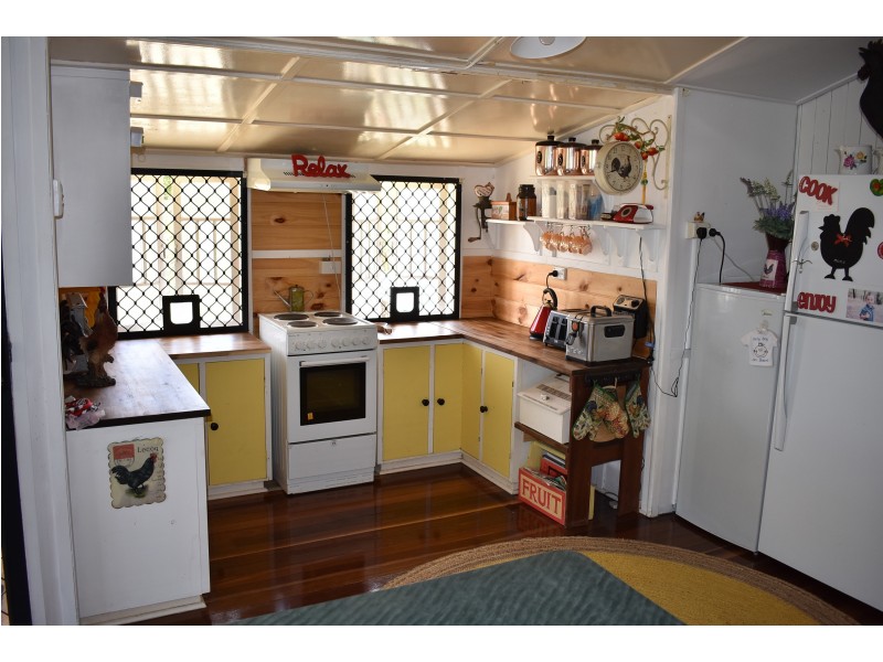 33 Whitley Street, Howard QLD 4659