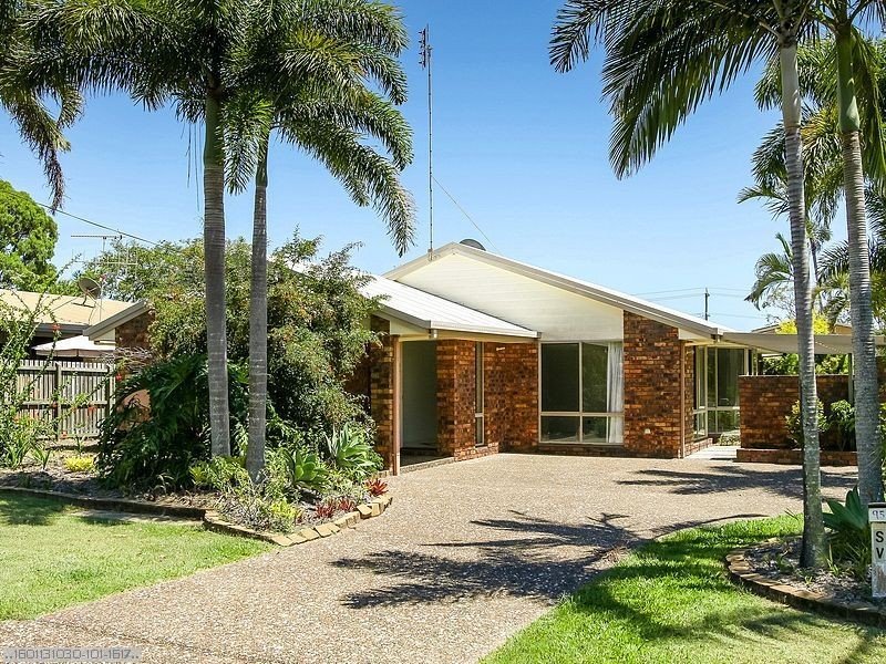 95 Hammond Street, Urangan QLD 4655