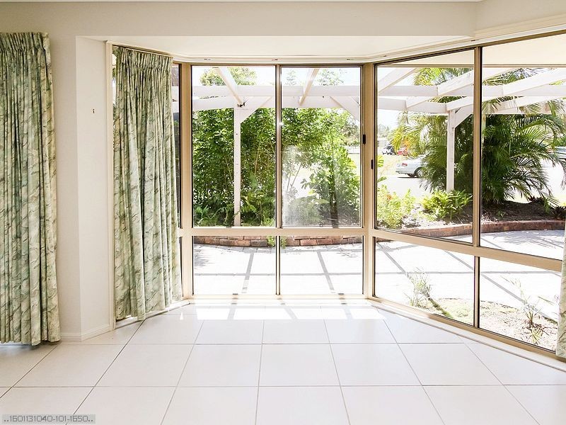 95 Hammond Street, Urangan QLD 4655