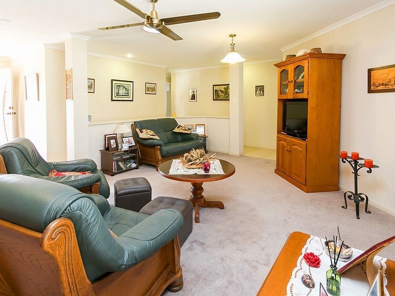 3 Whipbird Court, Urangan QLD 4655