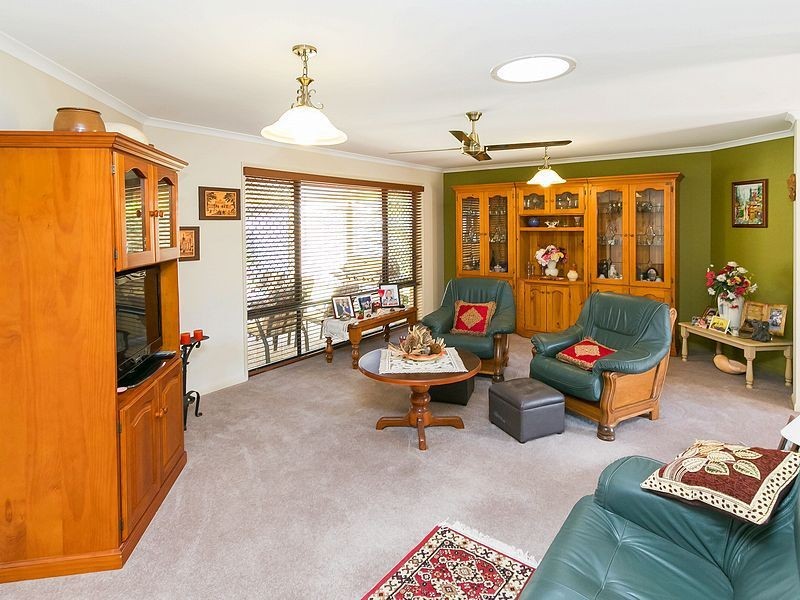 3 Whipbird Court, Urangan QLD 4655