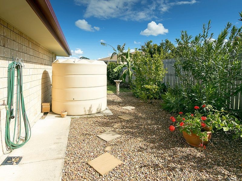 3 Whipbird Court, Urangan QLD 4655