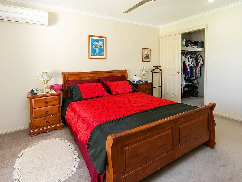 3 Whipbird Court, Urangan QLD 4655