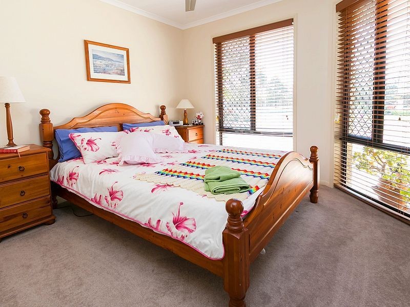 3 Whipbird Court, Urangan QLD 4655