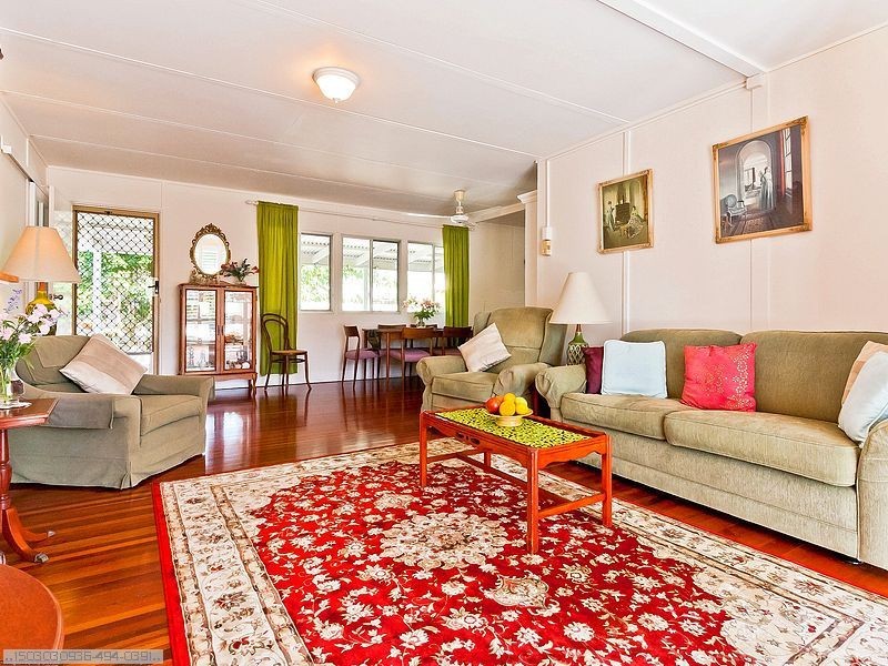 9 Keyes Avenue, Torquay QLD 4655