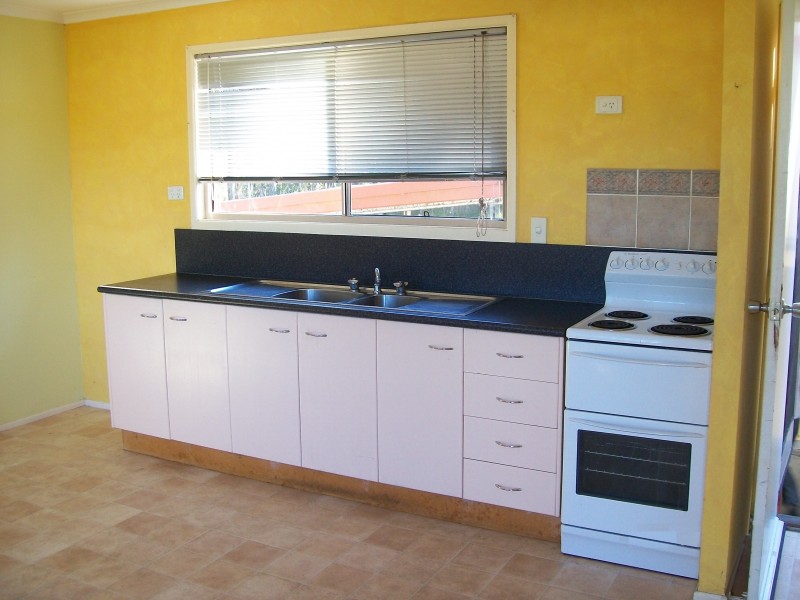 25 Isis Street, Buxton QLD 4660