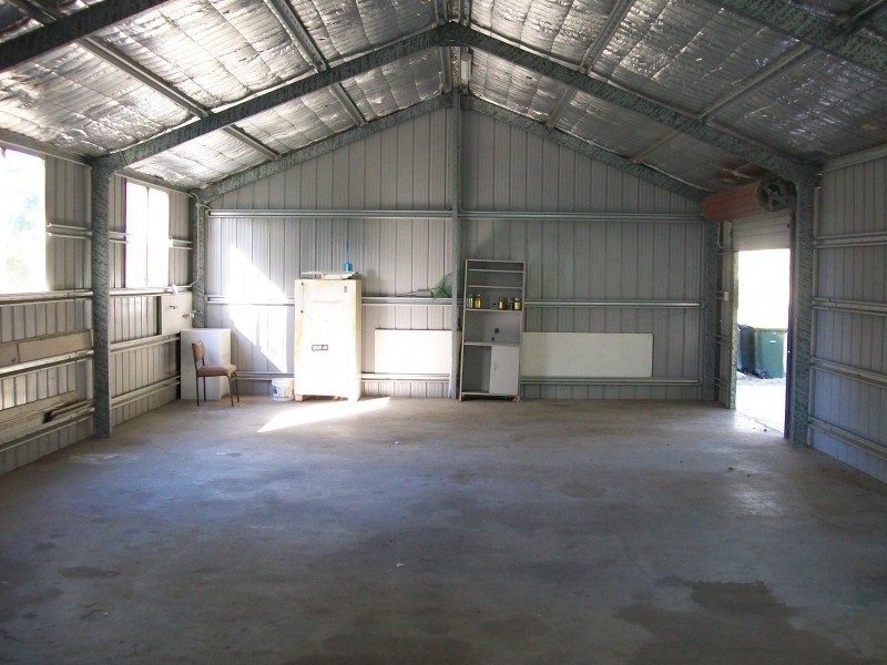 25 Isis Street, Buxton QLD 4660