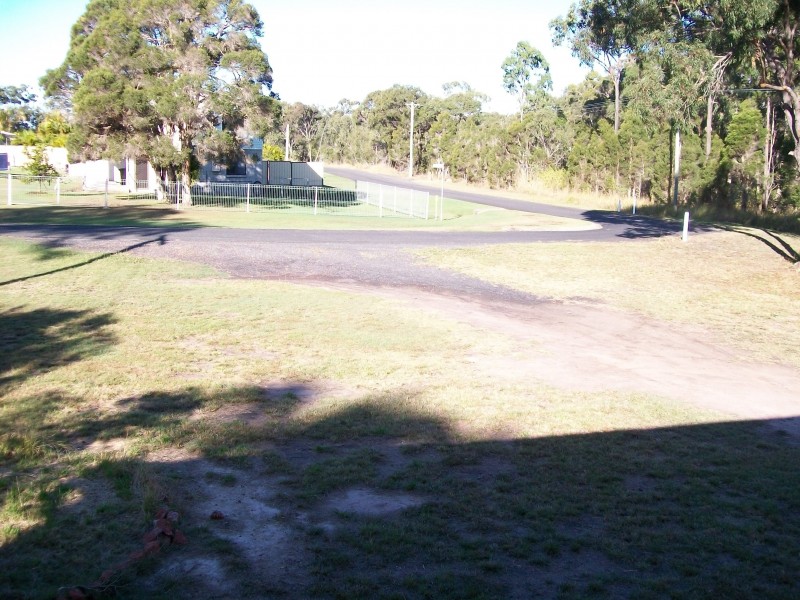 25 Isis Street, Buxton QLD 4660
