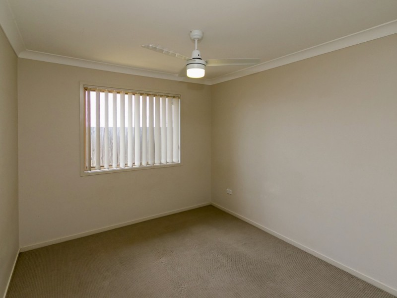 4 Teresa St, Nikenbah QLD 4655