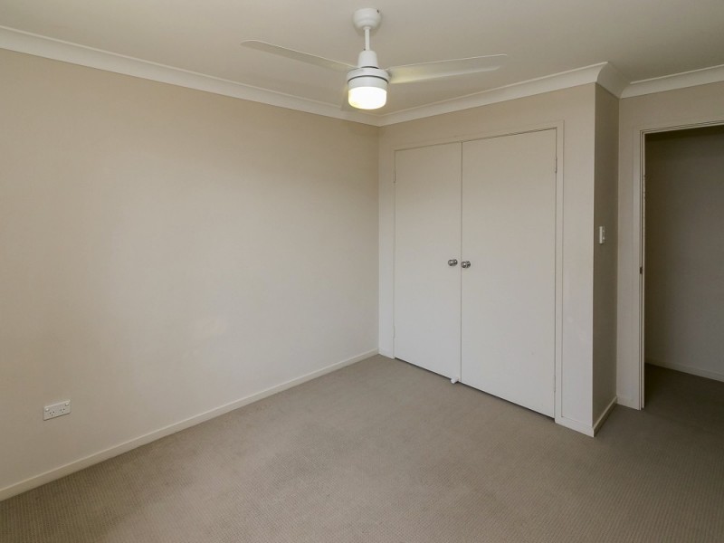 4 Teresa St, Nikenbah QLD 4655