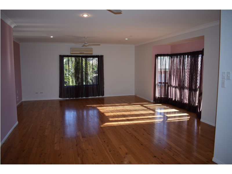 45 Haydn Drive, Kawungan QLD 4655