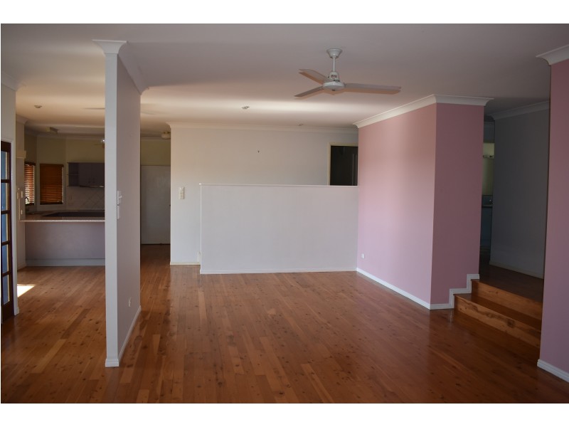45 Haydn Drive, Kawungan QLD 4655