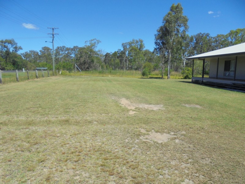 2 Hunter St, Torbanlea QLD 4662