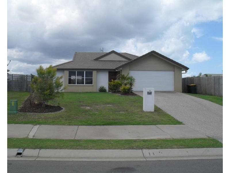 78 Endeavour Way, Eli Waters QLD 4655