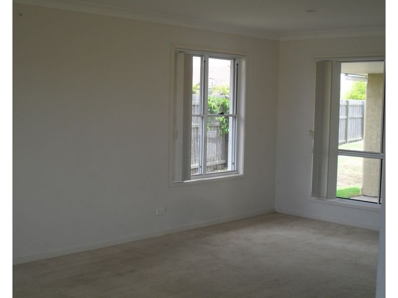 78 Endeavour Way, Eli Waters QLD 4655