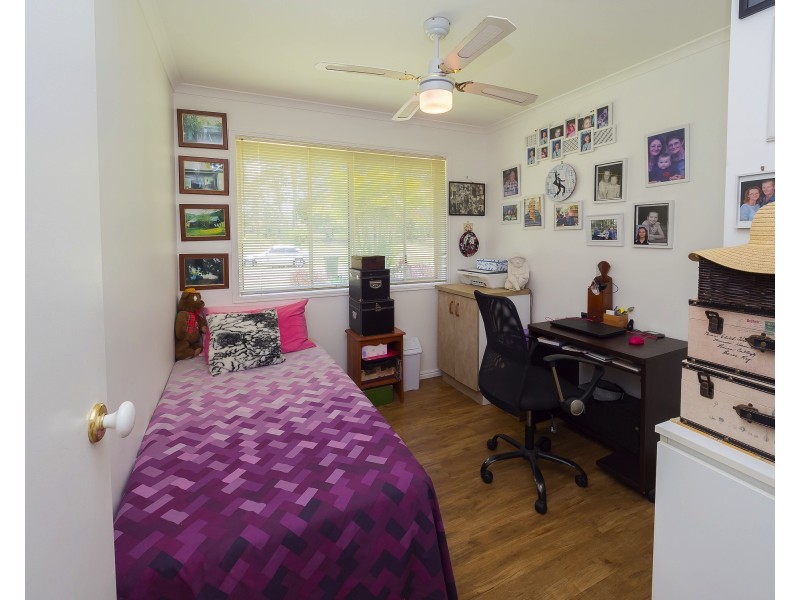 65 North St, Point Vernon QLD 4655