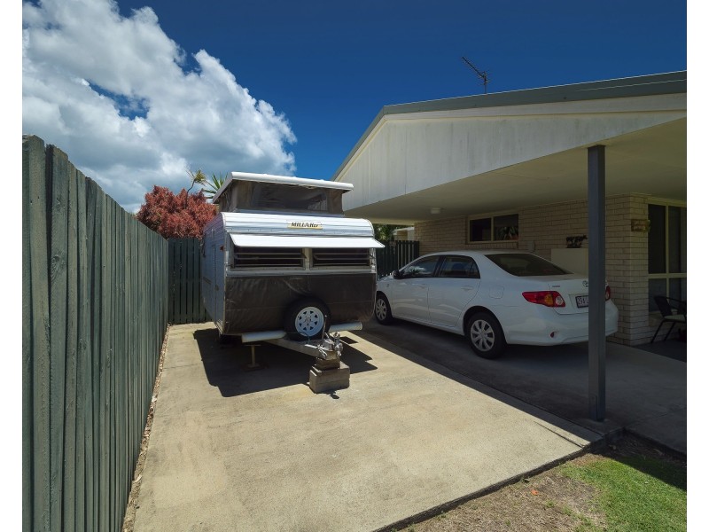 65 North St, Point Vernon QLD 4655