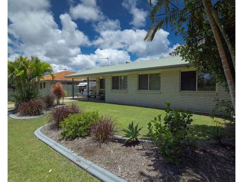 65 North St, Point Vernon QLD 4655