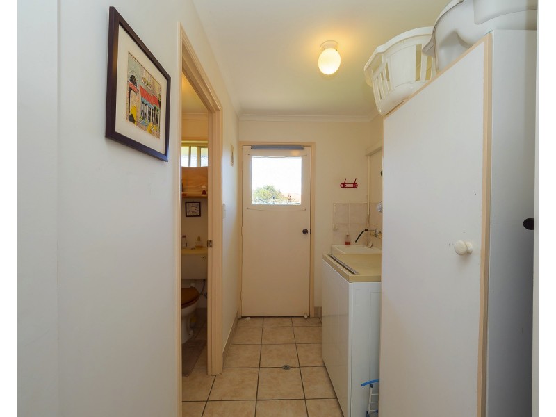 67 North St, Point Vernon QLD 4655