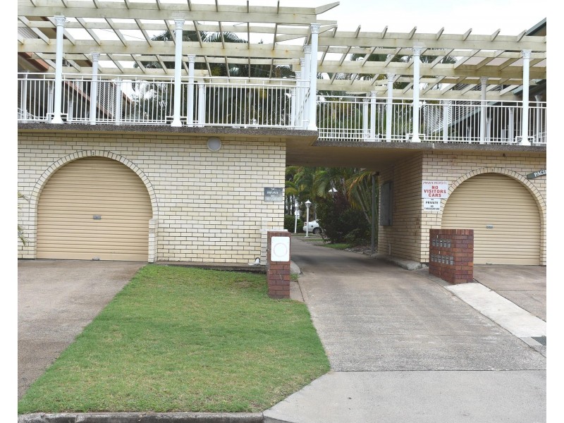 2/54 Freshwater St, Scarness QLD 4655