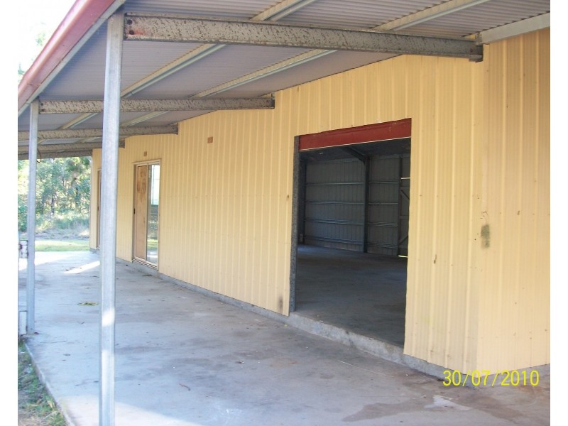 25 Isis Street, Buxton QLD 4660