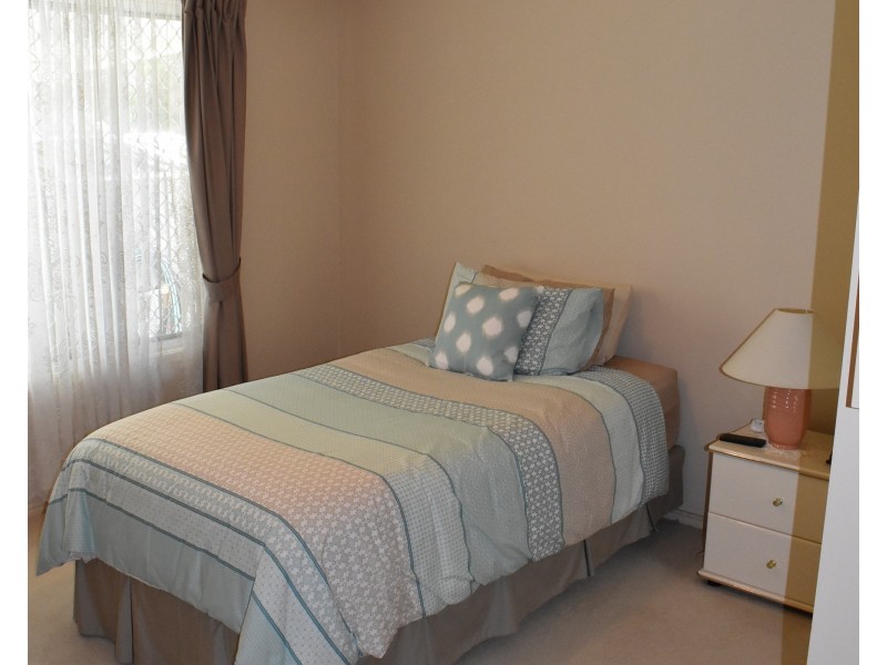 4/7 Bay Dr, Urraween QLD 4655