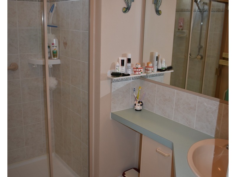 4/7 Bay Dr, Urraween QLD 4655