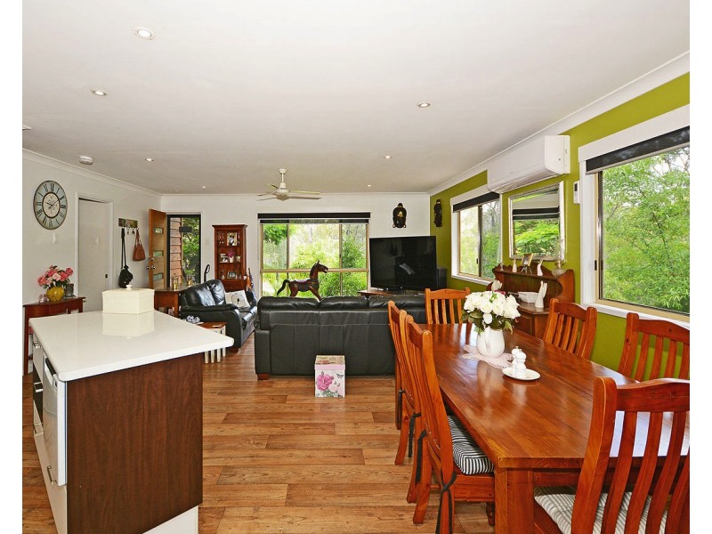 1/94 River Rd, Howard QLD 4659