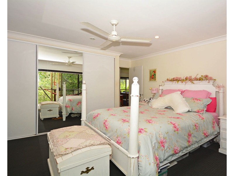 1/94 River Rd, Howard QLD 4659