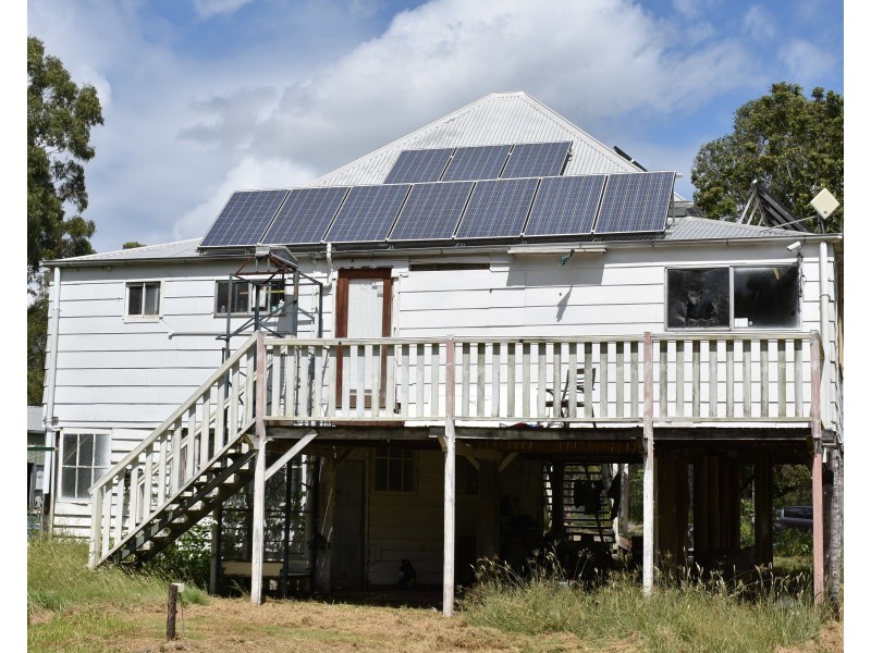 14 Pacific Haven Dr, Howard QLD 4659